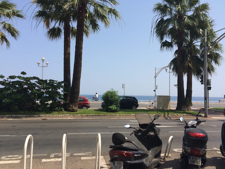 Seafront Apartment In Nice - Nicea