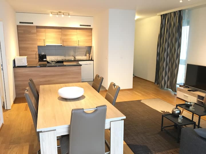Call It Home - Modern & Spacious 3br Apartment - Saint-Julien-en-Genevois