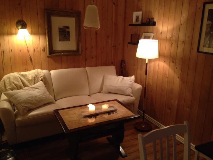 Cozy & Warm House In Downtown - Färöer