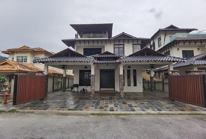 Templer Guesthome 6r5b Cozy Forest View With Pool - Selangor
