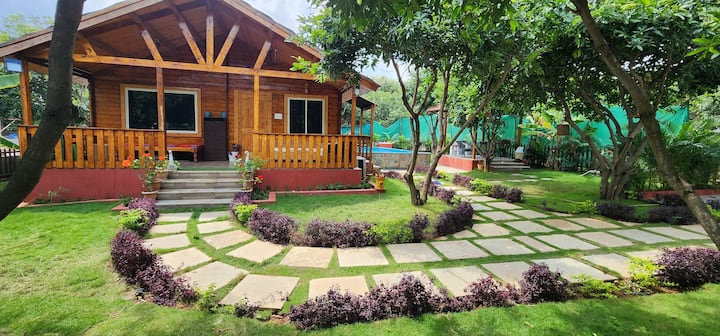Mangowoods Celebrity - Cottage With Private Pool - Hyderabad