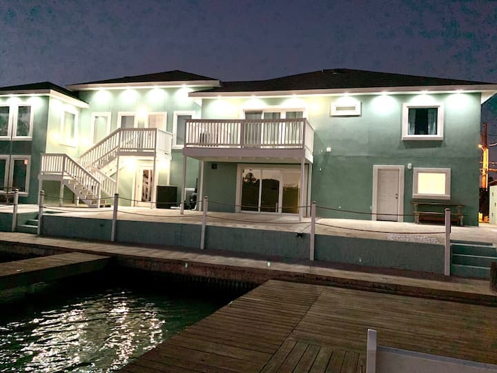 Step Outback To Private Water Living - Port Isabel, TX