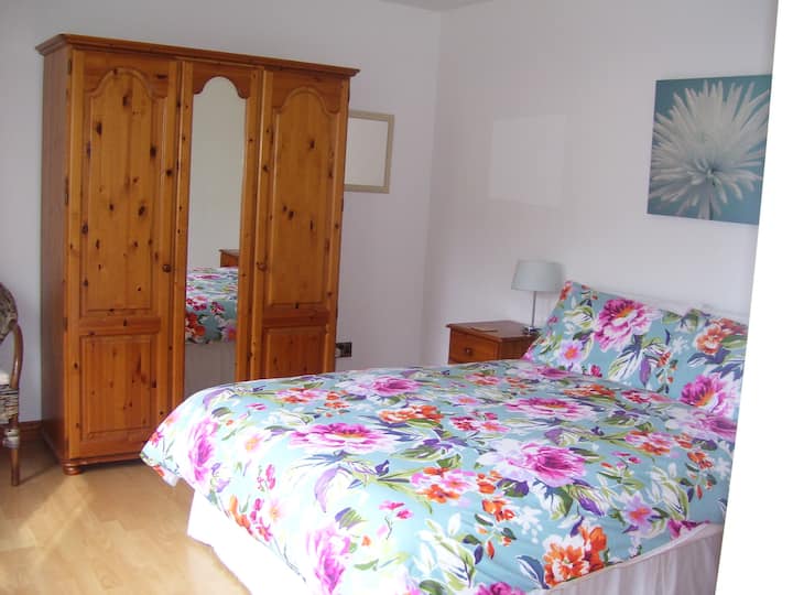Lurig View Glenariffe 1 Double Room. - Carnlough