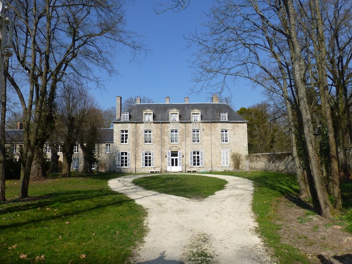Gîte De Charme Dans Château Du 18èm - Loiret