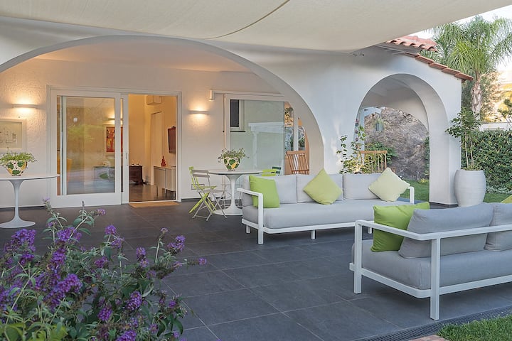 Charming Villa Surrounded By Greenery- Ischia Porto - Ischia