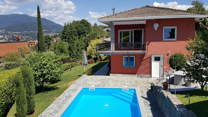Casa "Rosselli" Mit Pool, Lago Maggiore - Luino