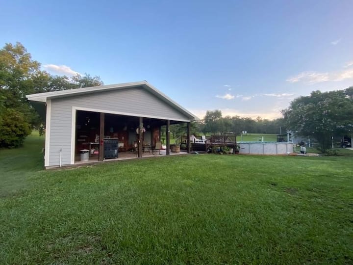 Inverness Hideaway Home W/ Swimming Pool + Firepit - Inverness, FL