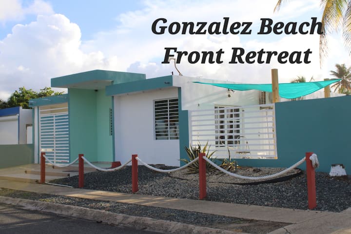 Gonzalez Beach Front Retreat - Camuy
