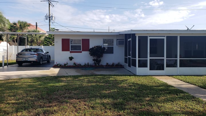 House Near Everywhere - Port Charlotte, FL