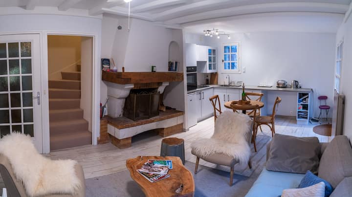 Lovely 2 Bedroom House In The Centre Of Talloires - Talloires-Montmin