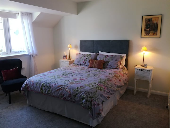 King Sized Room With Private Facilities, Breakfast - North Berwick