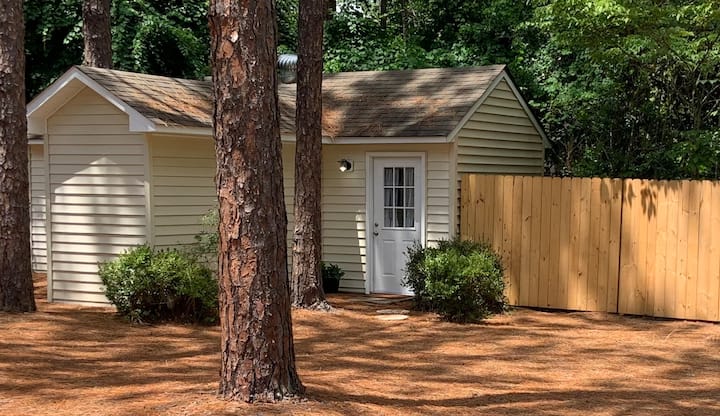 The Caddie’s Cottage, A Cozy Golf Retreat. - Southern Pines, NC