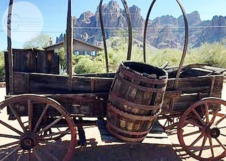 Goldminers Getaway, History & Modern Amenities Near The Superstition Mountains! - Apache Junction, AZ
