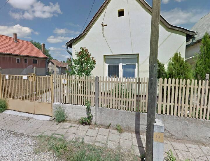 Family House In Csapokert Region - Debrecen