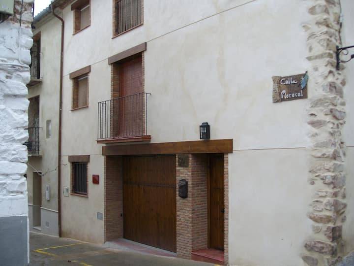 Casa Rural Pilar Almedíjar · Sierra De Espadán - Onda