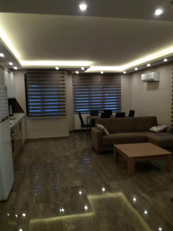 Шикарная новая большая квартира 1+1  100м до моря - Konyaaltı