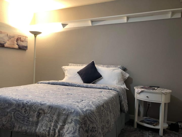 New Private And Cozy Bedroom - Yuba City, CA