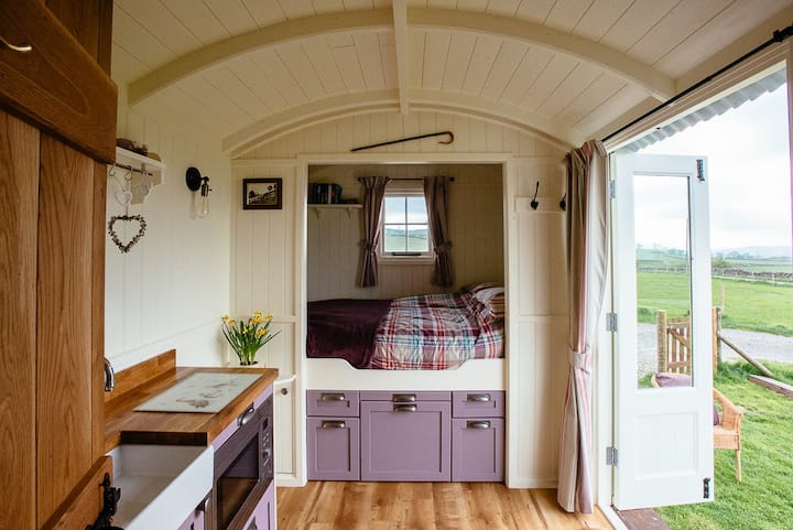 Cosy Shepherds Hut In Yorkshire Dales - スキプトン