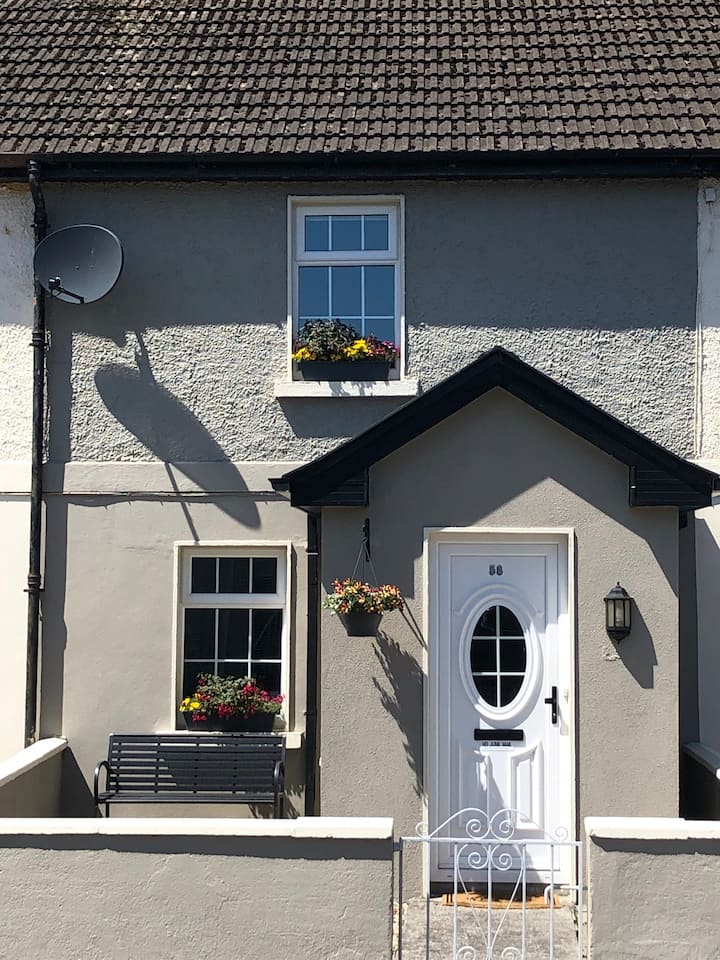 No. 58 Two Bedroom Mid Terrace House Castlebartown - Castlebar