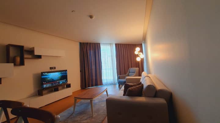 Lux 1+1 Apartment In İStanbul With Hotel Services - Küçükçekmece