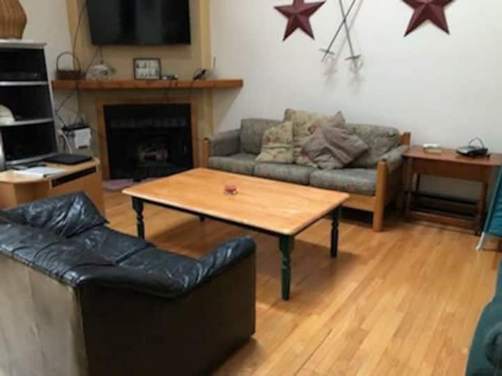 Sleeps 15 W/ Central Ac And Jacuzzi 4g - Conway, NH