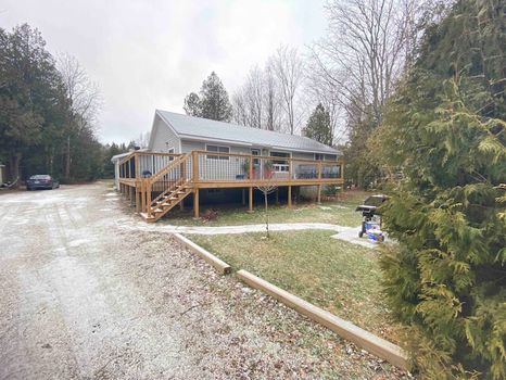 Tobermory Apartments and Condos For Rent cozycozy