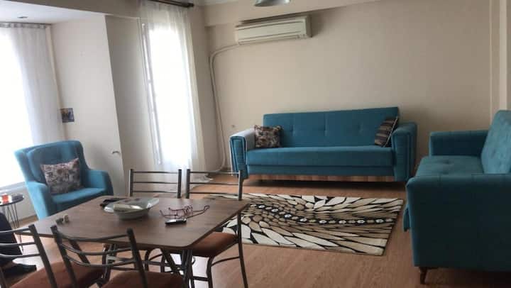Clean Safe Comfortable Apartment Perfect Location. - Bornova