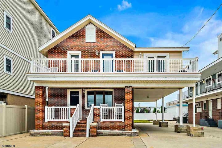 Ocean Front Single Family Home In Wildwood, Across The Convention Center - New Jersey