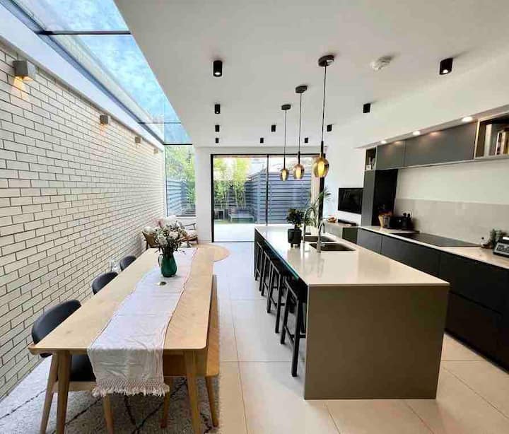 Architect-designed 3 Bed Home (15mins From London) - Croydon