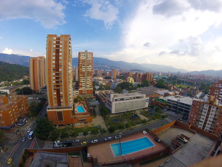 Laureles Estadio. Acogedor Apartamento - Medellín, Colombia