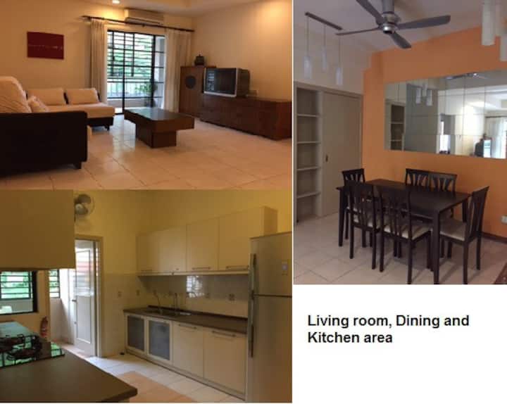 Townhouse With Garden In A Gated Community - Sungai Buloh