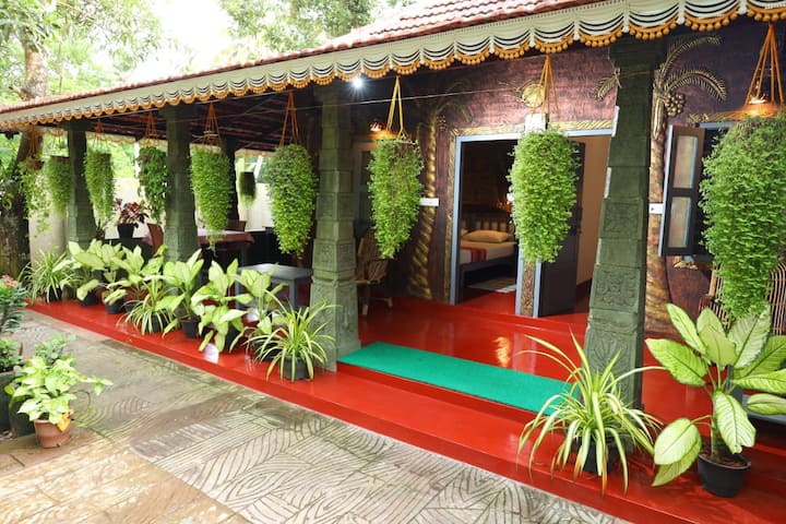 Marari Swapna Family Villa - Kerala
