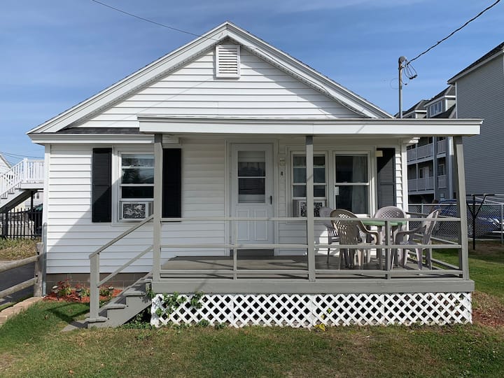 Beach Cottage - Old Orchard Beach