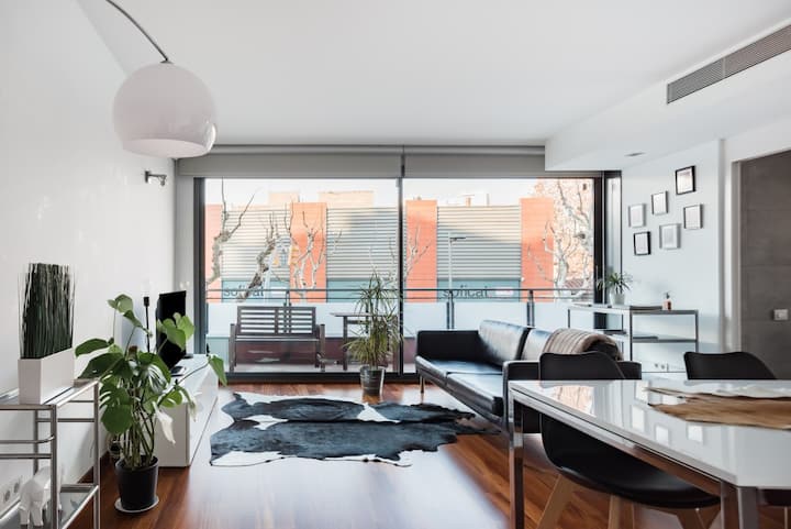 Great Offer !! Light-filled New Apartment Next To Fira Barcelona. - El Prat de Llobregat