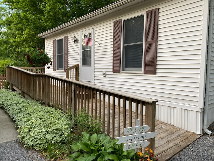 The Cottage: Cozy One Bedroom In Lansing Ny - Lansing, NY