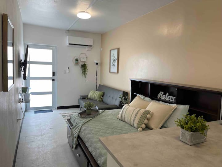 L17-e2: Stylish Space For Traveling Professionals - Caguas
