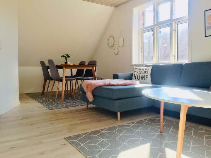 Modern Apartment In The Heart Of Rørnne. 6 Person. - ボーンホルム島