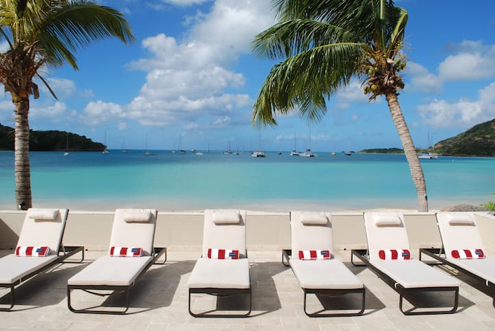 Luxurious Beachfont Villa - Antigua und Barbuda