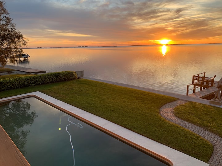 Amazing Gulf Front Sunsets From Private Apartment - Tarpon Springs, FL