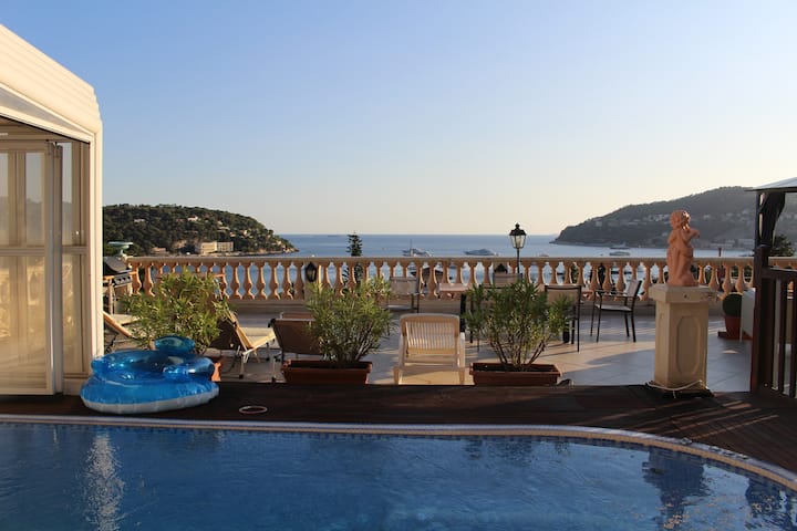 Villa With A Magnificent View Of Villefranche Bay / Sea, 2 Steps From The Beaches - Villefranche-sur-Mer
