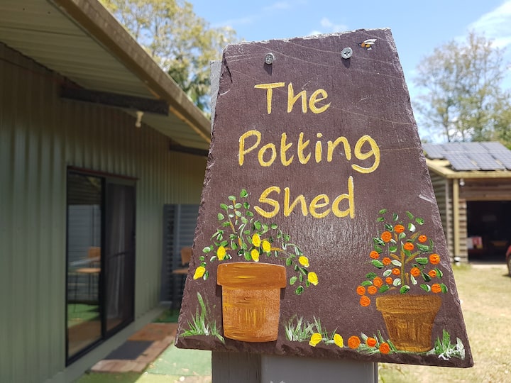 The Potting Shed In Nimbin - 님빈