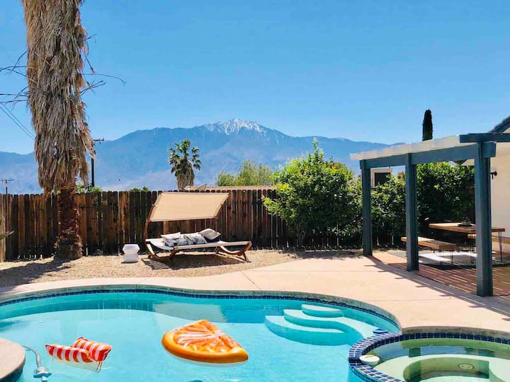 Design Lovers Desert Get-away With Pool And View - Desert Hot Springs, CA