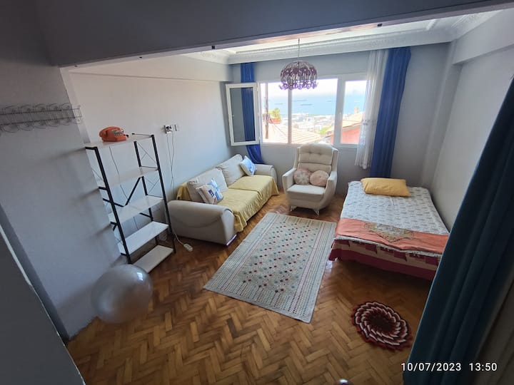 Private Room With Seaview - İzmir