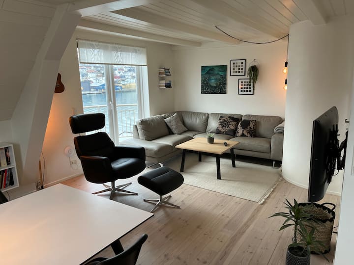 Apartment In Klaksvík Town Center - Great View - 法羅群島