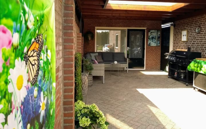 Guest House In The Vicinity Of Tilburg - Pays-Bas
