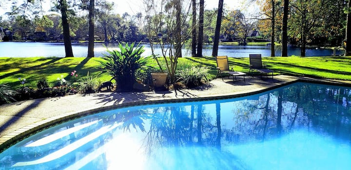 Gorgeous Lakefront Paradise W/ Private Pool - Willowbrook - Houston