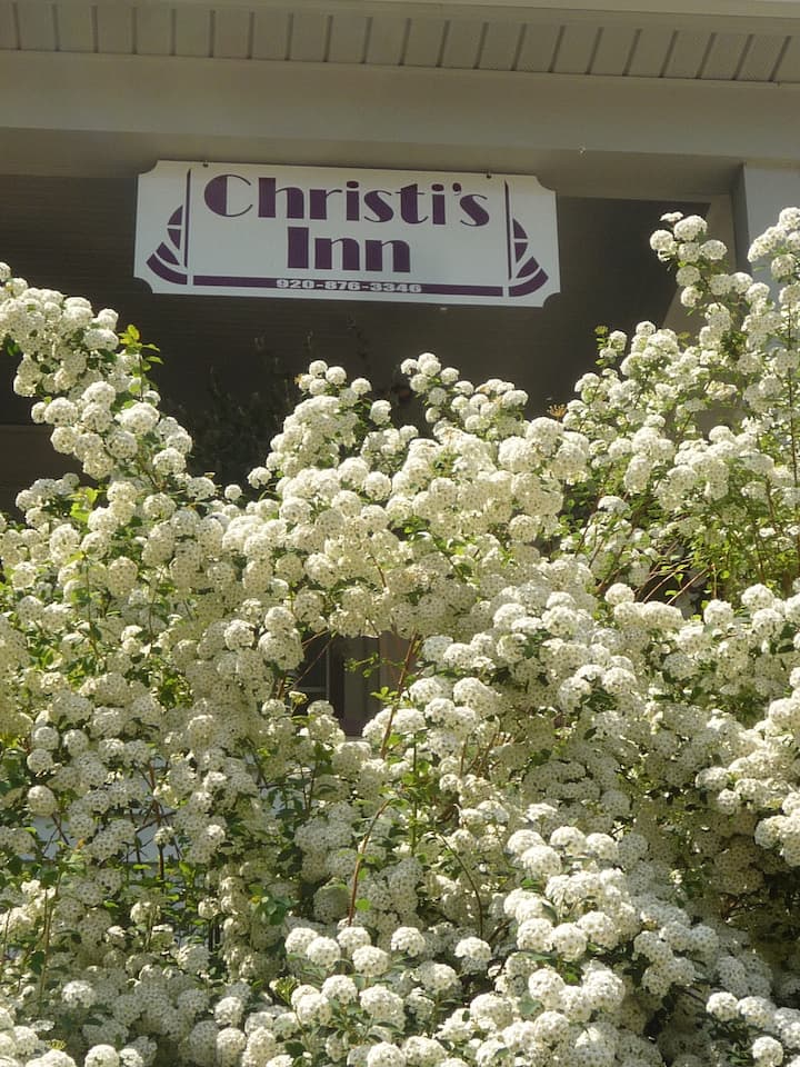 Room 3 At Christi's Inn Located Right Off Town Sq. - Elkhart Lake, WI