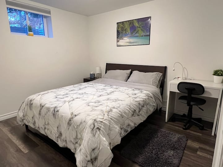 Cozy Private Bedroom Close To Sault College - Sault-Sainte-Marie