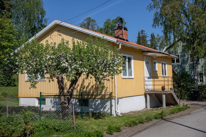 House Close To Both City And Nature - Stockholm