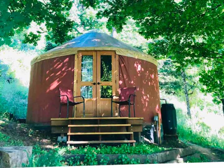Yurt Meadow Retreat - On Farm By Nature Park - Portland, OR